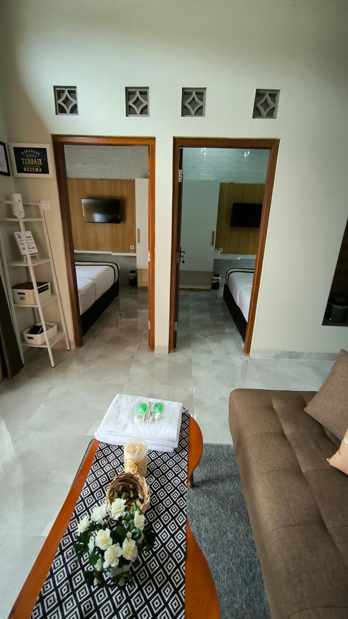 Premier Homestay Syariah Kalasan Exterior photo